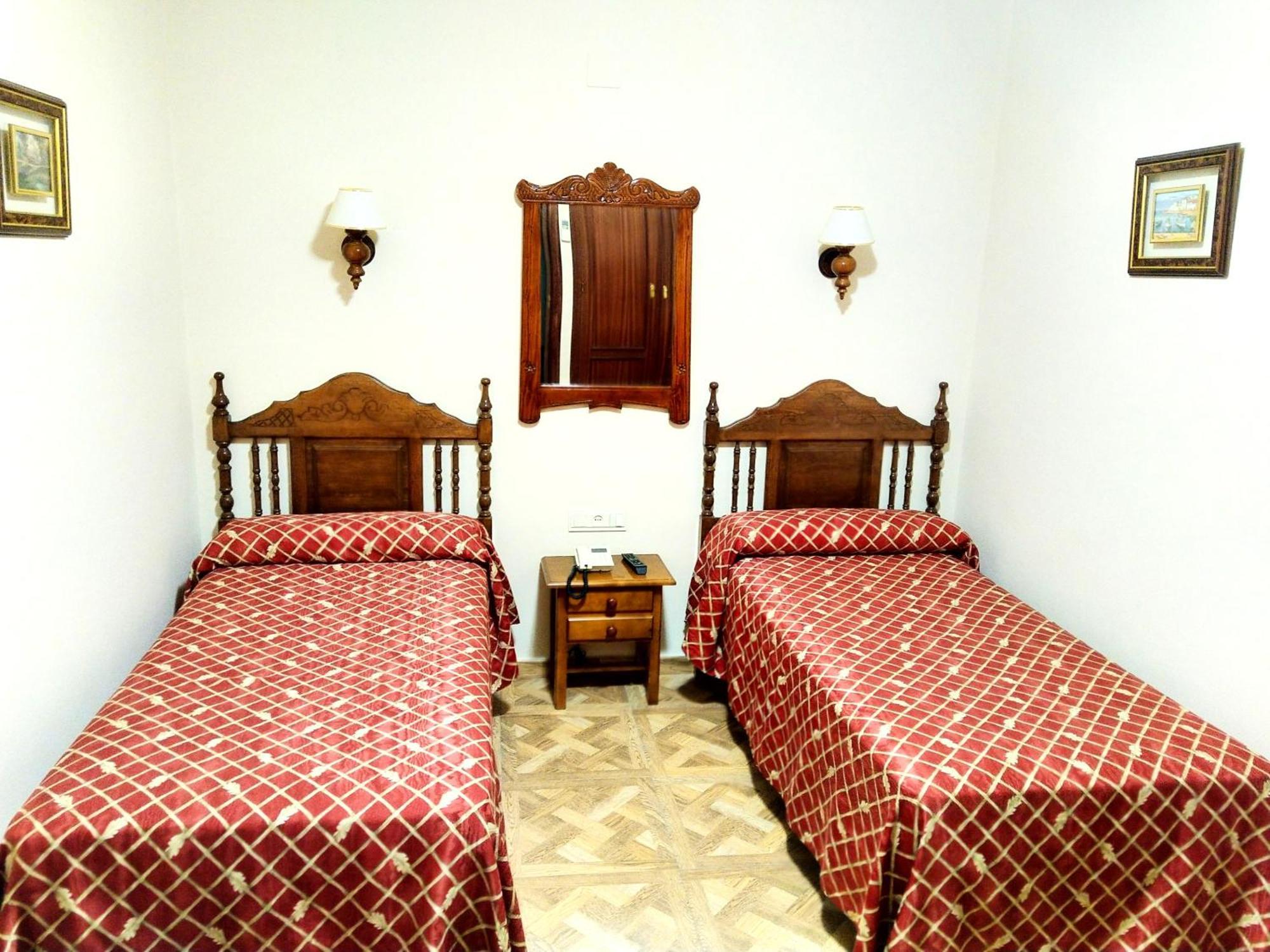 Hostal Bellido Монтилья Экстерьер фото
